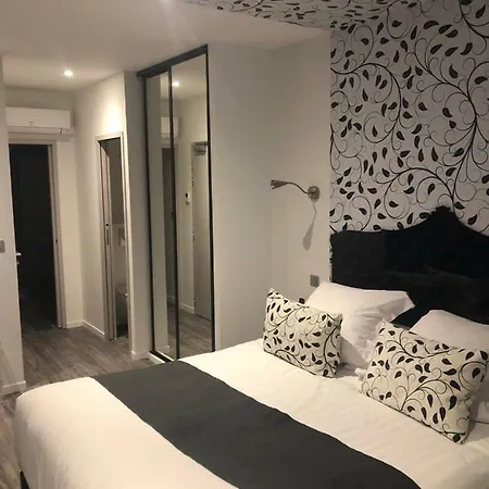 Hotel Du Lion D'or 3*