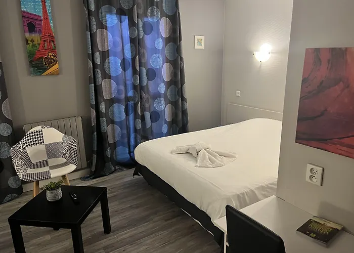Du Lion D'or Hotel Marmande