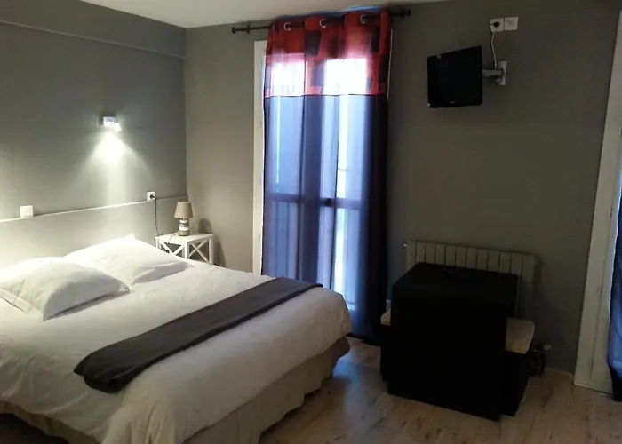 Du Lion D'or Hotel Marmande