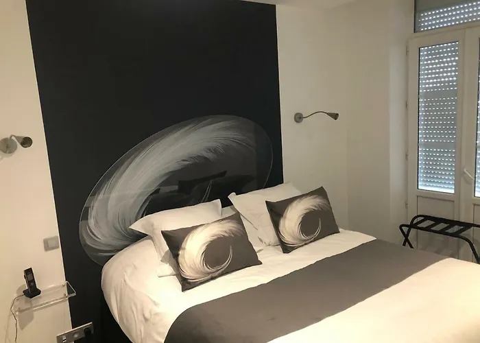 Du Lion D'or Marmande